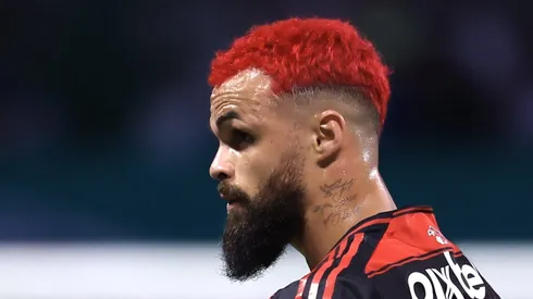 Michael entrou no segundo tempo do jogo contra o Palmeiras.