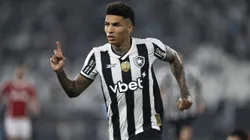 Igor Jesus teve ótima atuação pelo Botafogo na vitória sobre a Universidad de Chile. Foto: Jorge Rodrigues/AGIF