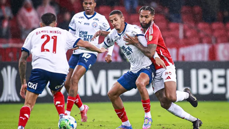 Internacional x Bahia se enfrentam no Estádio Beira-Rio pela Copa Libertadores 2025. Foto: Maxi Franzoi/AGIF