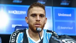 Cuéllar é outro que não fez 7 jogos no Brasileirão Betano e pode negociar com Santos. Foto: Lucas Uebel/Grêmo