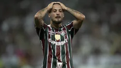 Guga jogador do Fluminense lamenta durante partida contra o Cerro Porteño no estádio Maracanã pelo campeonato Copa Libertadores 2024.
