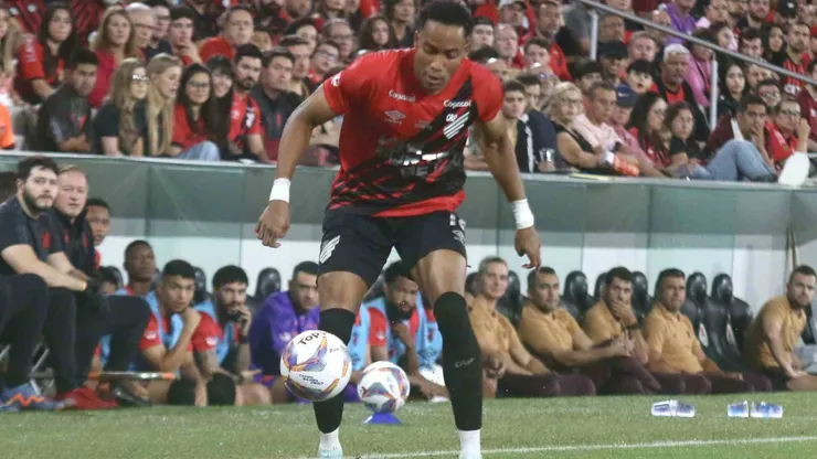 Operário x Athletico-PR pela Série B