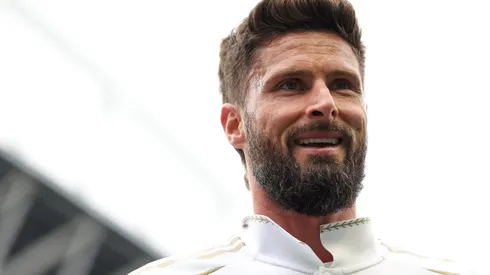 Giroud foi oferecido ao São Paulo para ser contratado na próxima janela