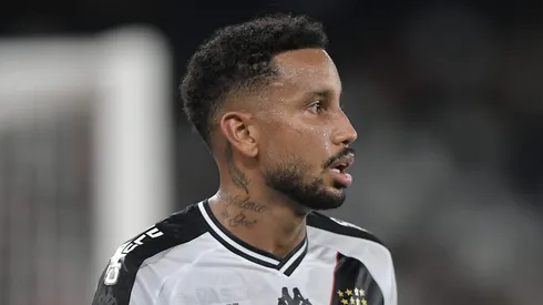 Jair, volante do Vasco