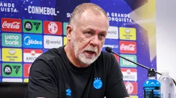 Mano Menezes, treinador do Grêmio