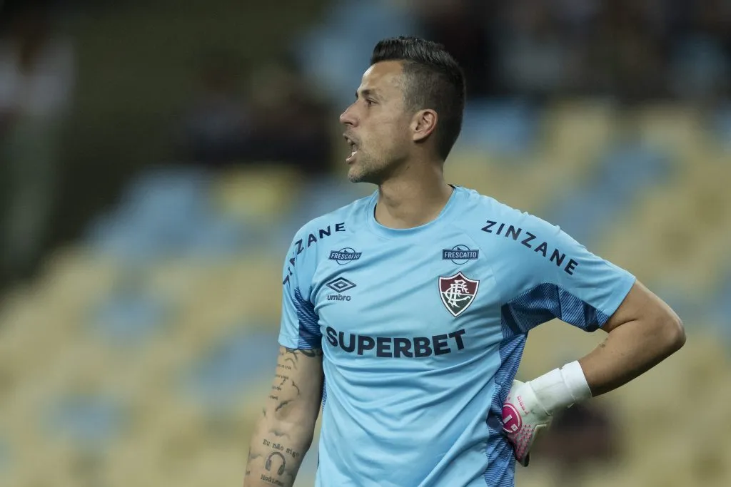 RJ – RIO DE JANEIRO – 29/05/2025 – COPA SUL-AMERICANA 2025, FLUMINENSE X ONCE CALDAS – Fabio goleiro do Fluminense durante partida contra o Once Caldas no estadio Maracana pelo campeonato Copa Sul-americana 2025. Foto: Jorge Rodrigues/AGIF