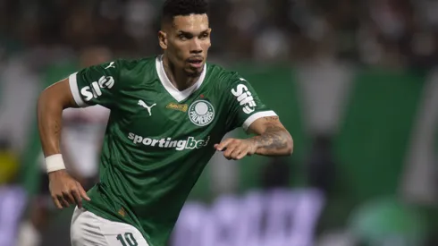 Paulinho jogador do Palmeiras durante partida contra o São Paulo no estádio Arena Barueri pelo campeonato Brasileiro A 2025. Foto: Anderson Romão/AGIF