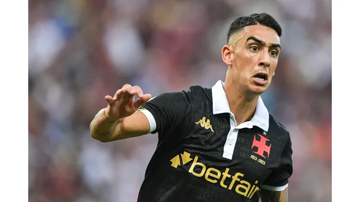 Puma Rodríguez, lateral do Vasco