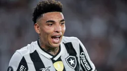 RJ - RIO DE JANEIRO - 27/05/2025 - COPA LIBERTADORES 2025, BOTAFOGO X UNIVERSIDAD DE CHILE - Igor Jesus jogador do Botafogo durante partida contra o Universidad de Chile no estadio Engenhao pelo campeonato Copa Libertadores 2025. Foto: Thiago Ribeiro/AGIF