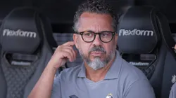 Cleber Xavier venceu apenas um jogo com o Santos. Foto: Ettore Chiereguini/AGIF