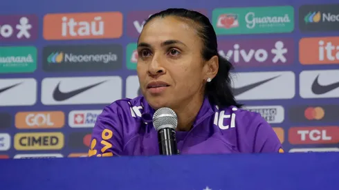 Marta jogadora da Seleção Brasileira de Futebol Feminino concede entrevista coletiva na Arena de Pernambucano antes do treino desta sexta-feira (31).