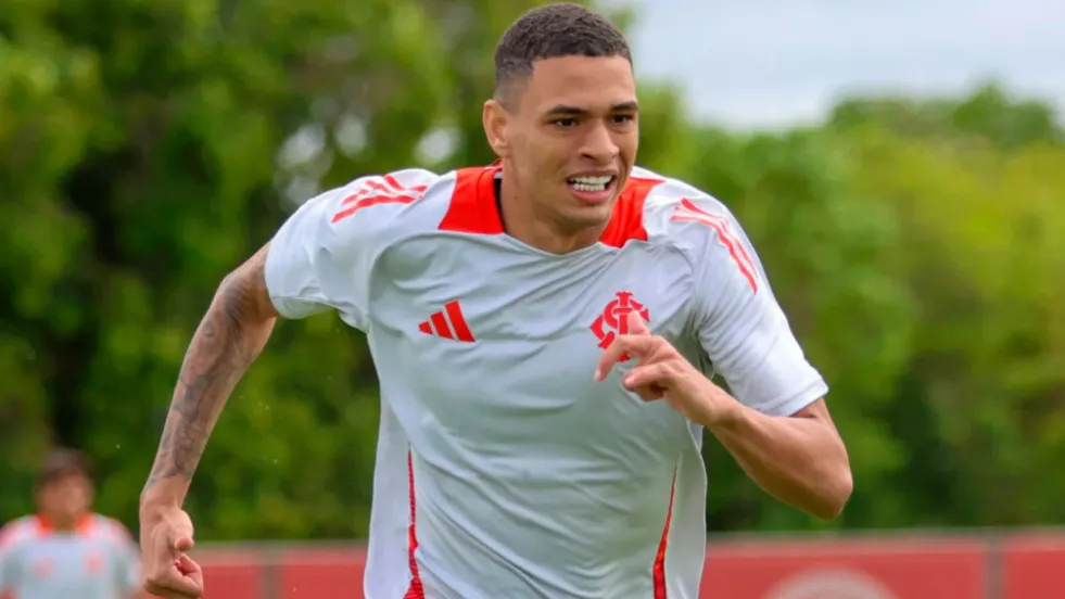 Diego Rosa em treino pelo Internacional