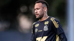 Neymar durante treinamento no Santos - Foto: Raul Baretta/SFC