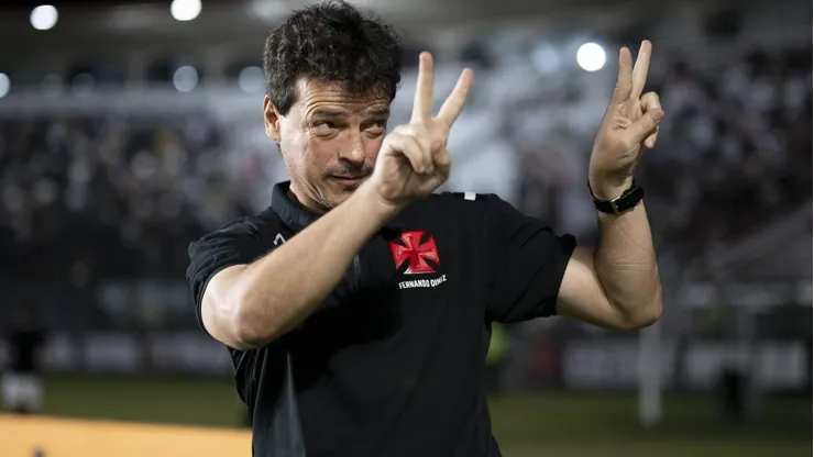 Fernando Diniz vem sendo bastante elogiado pelos jogadores do Vasco Foto: Jorge Rodrigues/AGIF