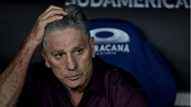 Renato Gaúcho técnico do Fluminense durante partida contra o Once Caldas no estádio Maracanã - Foto: Thiago Ribeiro/AGIF