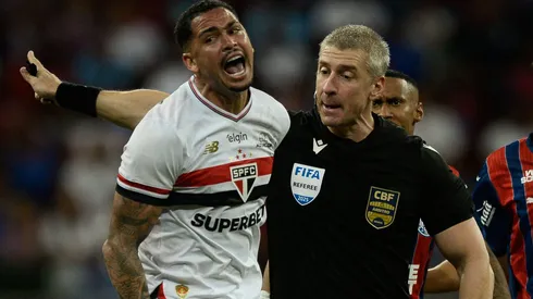 São Paulo é derrotado pelo Bahia em Salvador