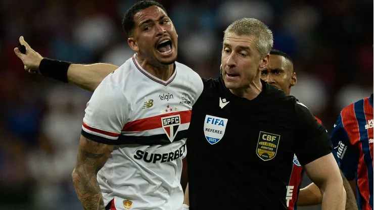 São Paulo é derrotado pelo Bahia em Salvador