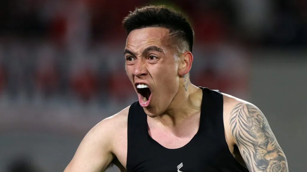 Foto: Daniel Jayo/Getty Images – Esequiel Barco é um meia-atacante muito bem avaliado na Gávea e tem contrato no Spartak Moscou até junho de 2027.