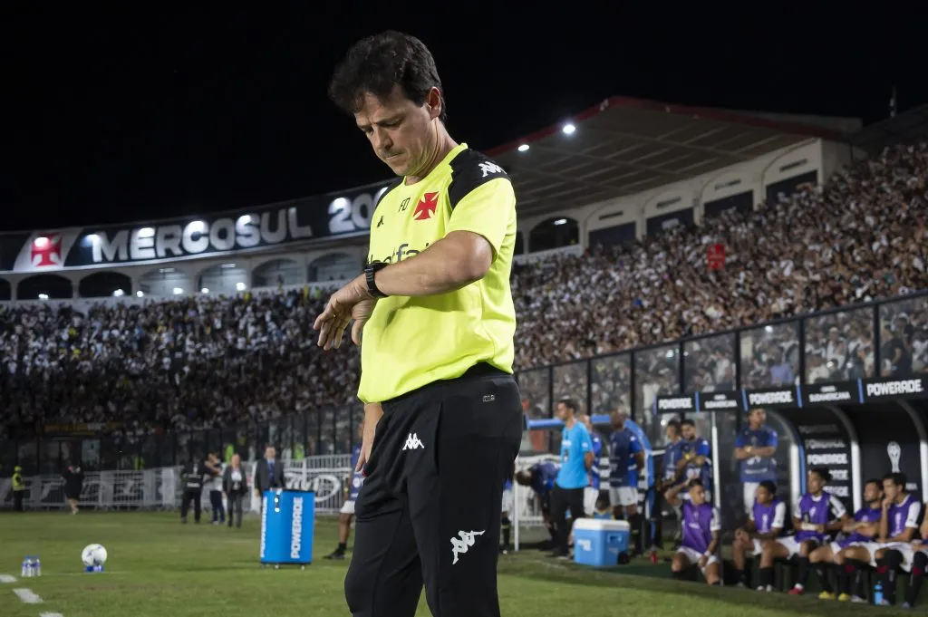 Diniz no comando do Vasco. Foto: Jorge Rodrigues/AGIF