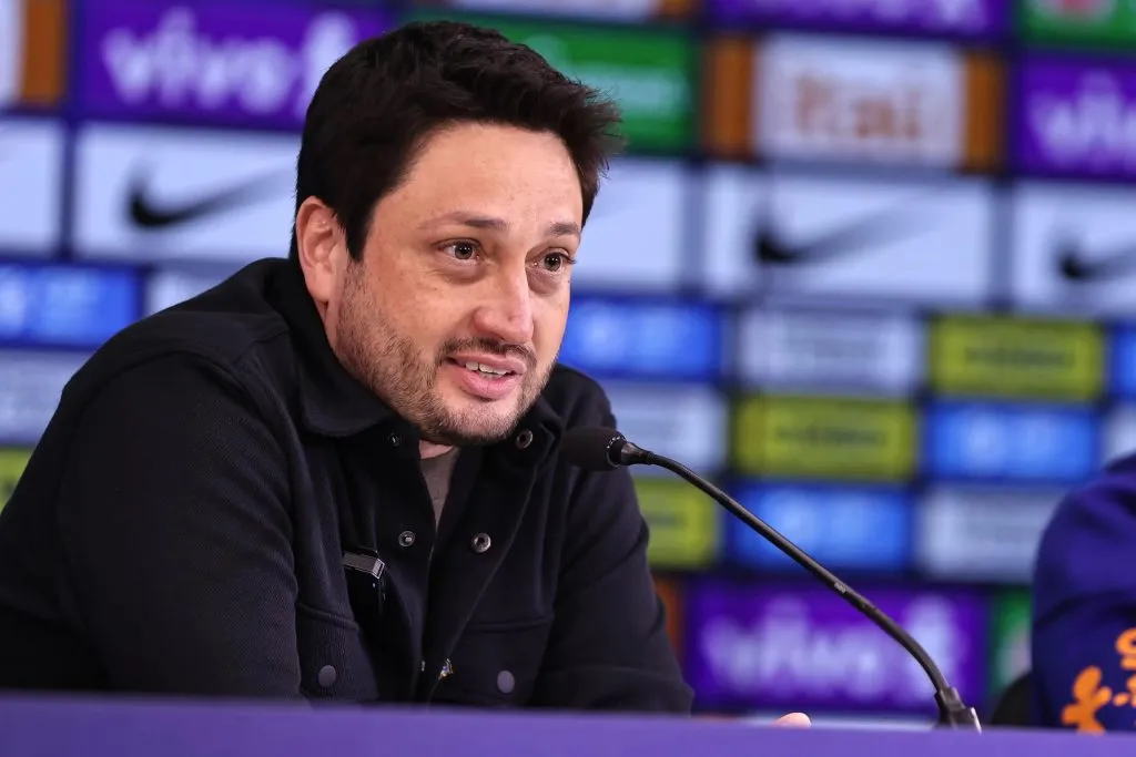 Arthur Elias durante coletiva. Foto: Lívia Villas Boas/CBF