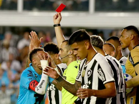 Neymar é expulso em Santos x Botafogo por gol com a mão