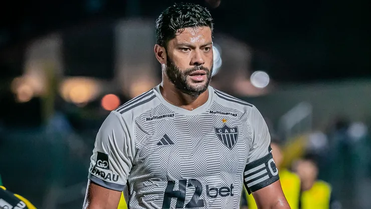 Entrada de Hulk no segundo tempo foi festejada pela torcida atleticana