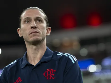 Filipe Luís é ovacionado pela Nação após Flamengo x Fortaleza