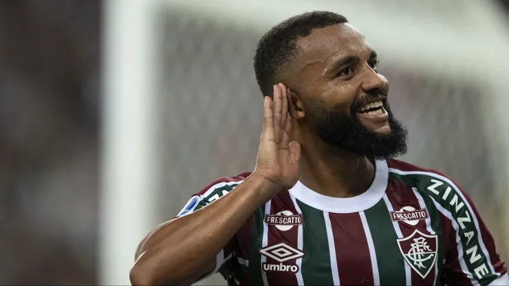Samuel Xavier, jogador do Fluminense, comemora seu gol durante partida contra o Union Espanola no estadio Maracana pelo campeonato Copa Sul-americana 2025. Foto: Jorge Rodrigues/AGIF