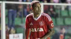 Postura de Alan Patrick foi bastante criticada pelos colorados