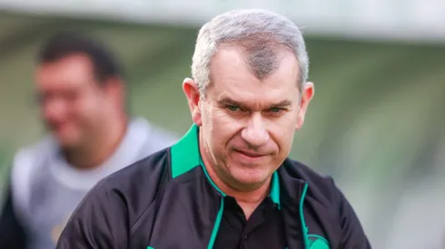 Cláudio Tencati em partida pelo Juventude