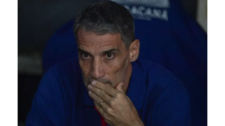 RJ - RIO DE JANEIRO - 01/06/2025 - BRASILEIRO A 2025, FLAMENGO X FORTALEZA - Juan Pablo Vojvoda tecnico do Fortaleza durante partida contra o Flamengo no estadio Maracana pelo campeonato Brasileiro A 2025. Foto: Thiago Ribeiro/AGIF