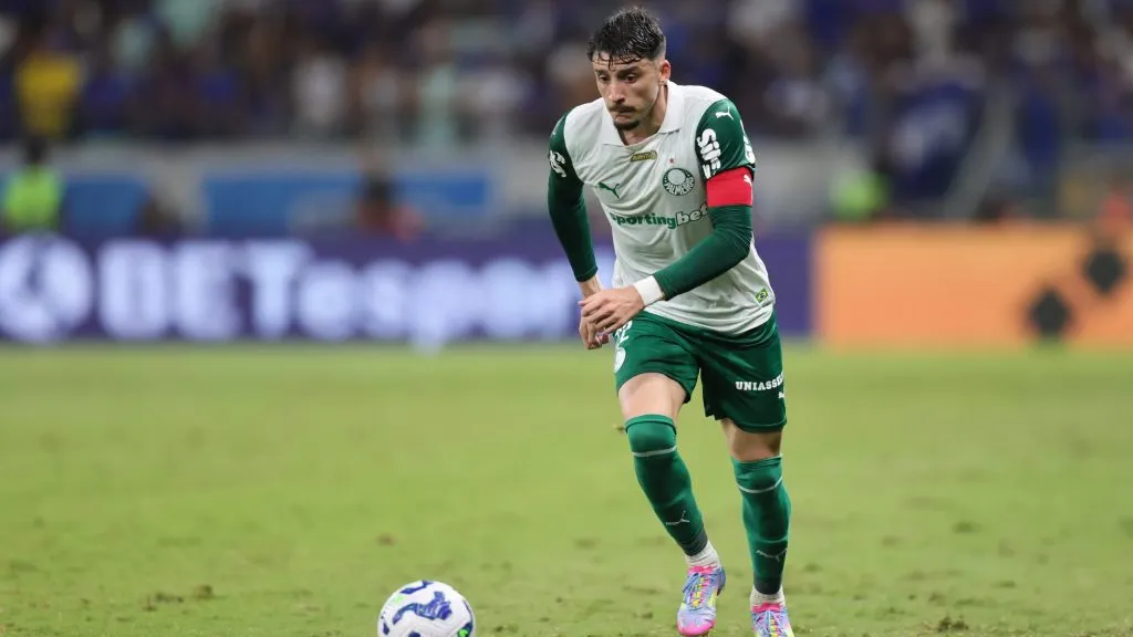 Piquerez é multicampeão pelo Palmeiras - Foto: Gilson Lobo/AGIF.