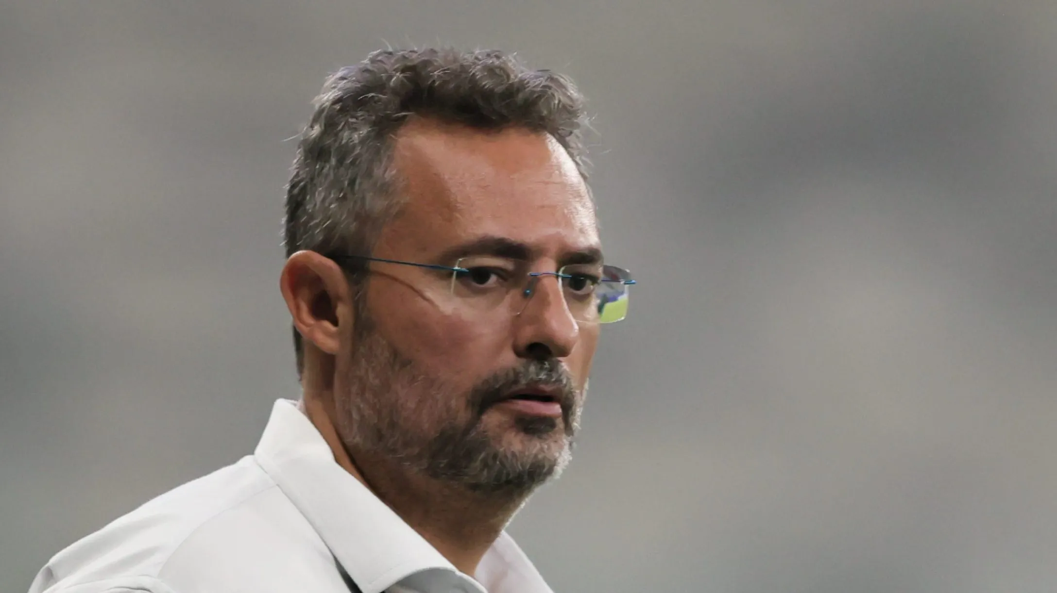 Alexandre Mattos Diretor de Futebol do Cruzeiro durante partida contra o Mushuc Runa no estadio Mineirao pelo campeonato Copa Sul-americana 2025. Foto: Gilson Lobo/AGIF