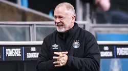 Mano Menezes falou sobre a chegada de reforços