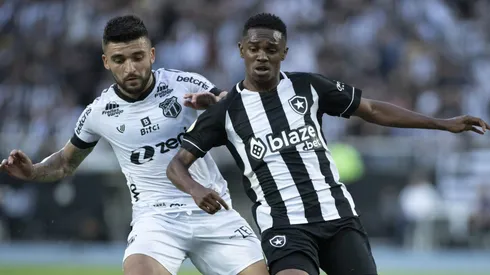 Botafogo x Ceará se enfrentam pelo Brasileirão 2025. Foto: Jorge Rodrigues/AGIF