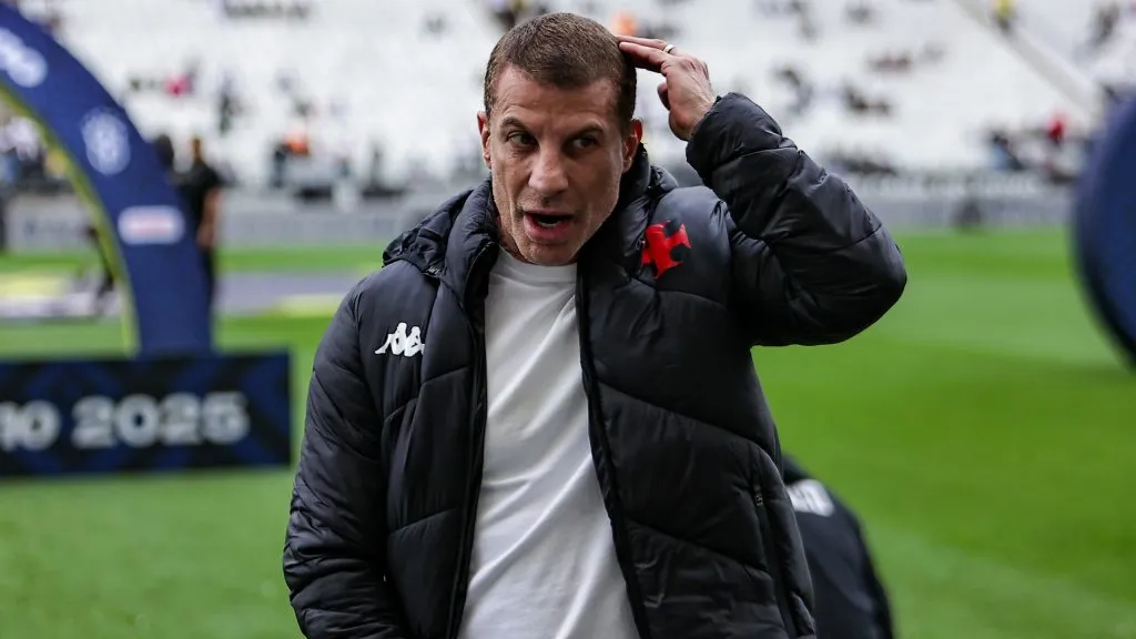 Pedrinho presidente do Vasco antes da partida contra o Corinthians no estádio Arena Corinthians pelo campeonato Brasileiro A 2025. Foto: Fabio Giannelli/AGIF