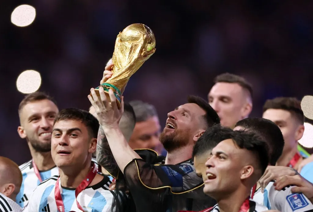 Campeão do Mundo em 2022 pela Argentina, Messi irá defender a Inter Miami no primeiro Super Mundial de Clubes. Foto: Catherine Ivill/Getty Images.