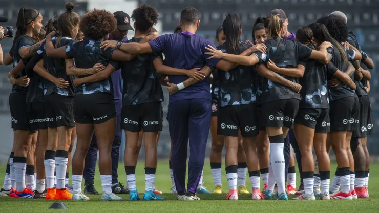 As Brabas em treino (Foto: Reprodução)