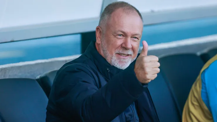 Mano Menezes aprovou mais reforços chegando ao Grêmio - Foto: Luiz Erbes/AGIF.
