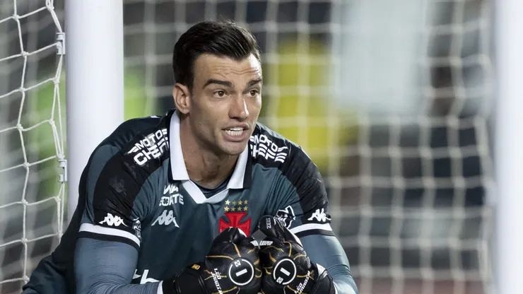 Léo Jardim é peça-chave no Vasco.