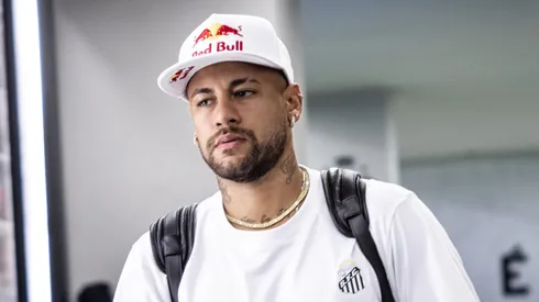 Neymar não vive bons momentos no Santos - Fotos: Raul Baretta/ Santos FC.