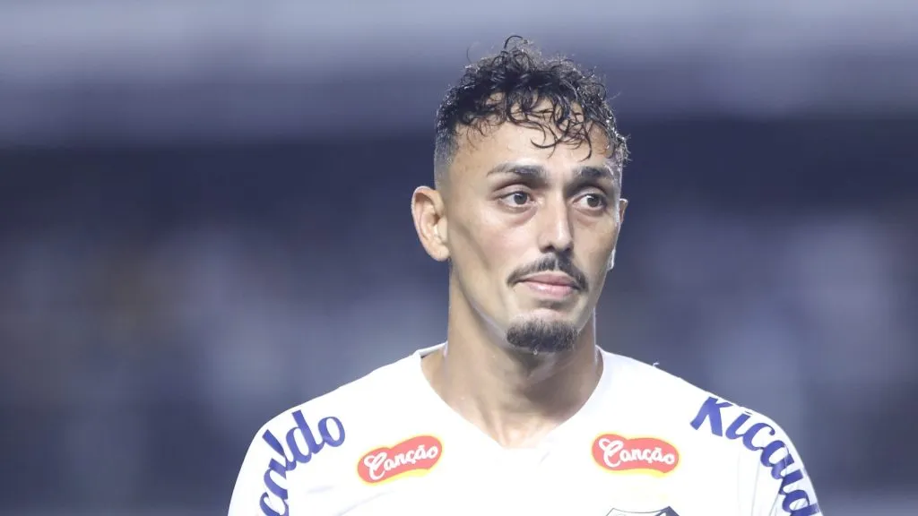 Volante Diego Pituca teve sondagens de Atlético-MG e Grêmio nesta janela – Foto: Reinaldo Campos/AGIF