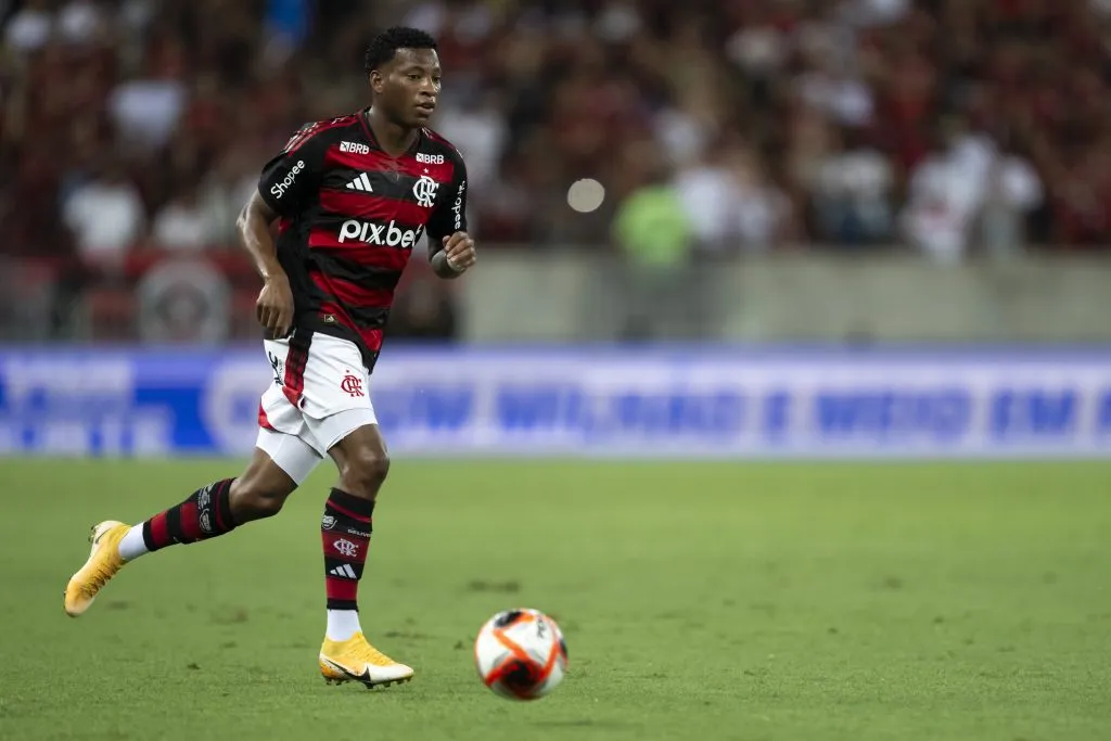 Gonzalo Plata, jogador do Flamengo – Foto: Jorge Rodrigues/AGIF