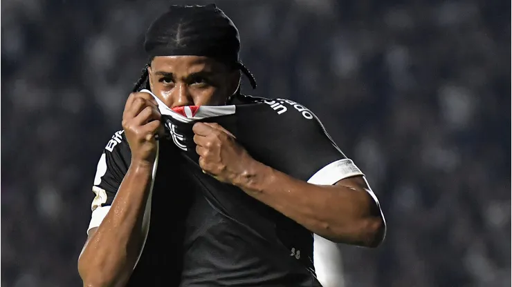 Em destaque no futebol francês, Andrey Santos foi convocado por Ancelotti na Seleção.