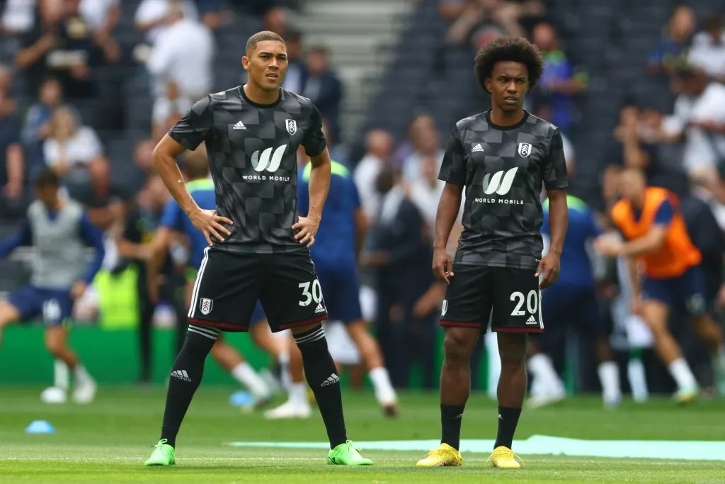 LONDON, ENGLAND – SEPTEMBER 03: Carlos Vinicius and Willian of Fulham warm up prior to the Premier League match between Tottenham Hotspur and Fulham FC at Tottenham Hotspur Stadium on September 03, 2022 in London, England. (Photo by Clive Rose/Getty Images)