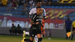 Jogadores em partida entre Ceará e Sampaio Corrêa. Foto: Zuma Press / Alamy Stock Photo