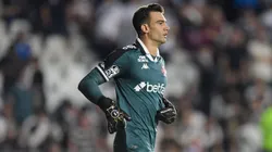 RJ - RIO DE JANEIRO - 31/05/2025 - BRASILEIRO A 2025, VASCO X BRAGANTINO - Leo Jardim goleiro do Vasco durante partida contra o Bragantino no estadio Sao Januario pelo campeonato Brasileiro A 2025. Foto: Thiago Ribeiro/AGIF