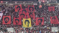 Histórico time campeão de 1981 ganhou uma bonita homenagem da torcida em goleada sobre o Fortaleza, no Maracanã.