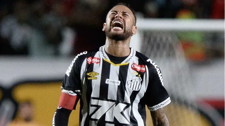 Com Neymar, Santos não vem conseguindo embalar e amarga uma série de números negativos no Brasileirão Betano.