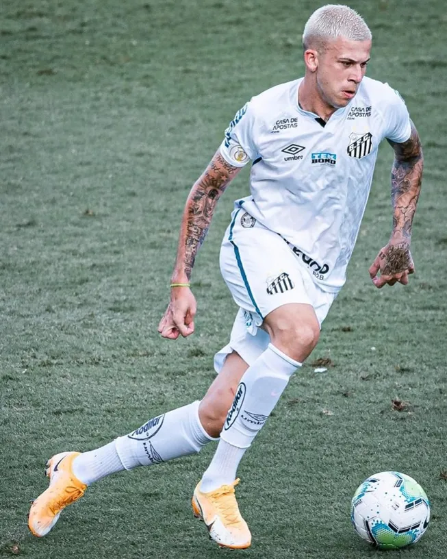 Jobson atuando pelo Santos – Foto: Reprodução/Instagram